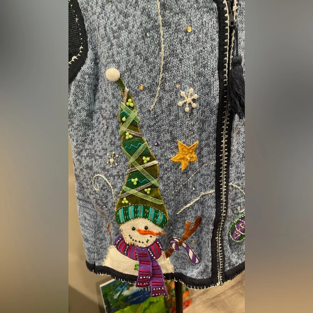 White Stag‎ Christmas Vest
